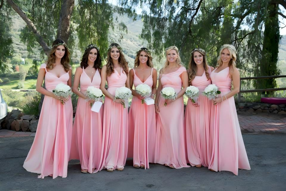 How to Choose Infinity Dress Styles for Spring and Summer